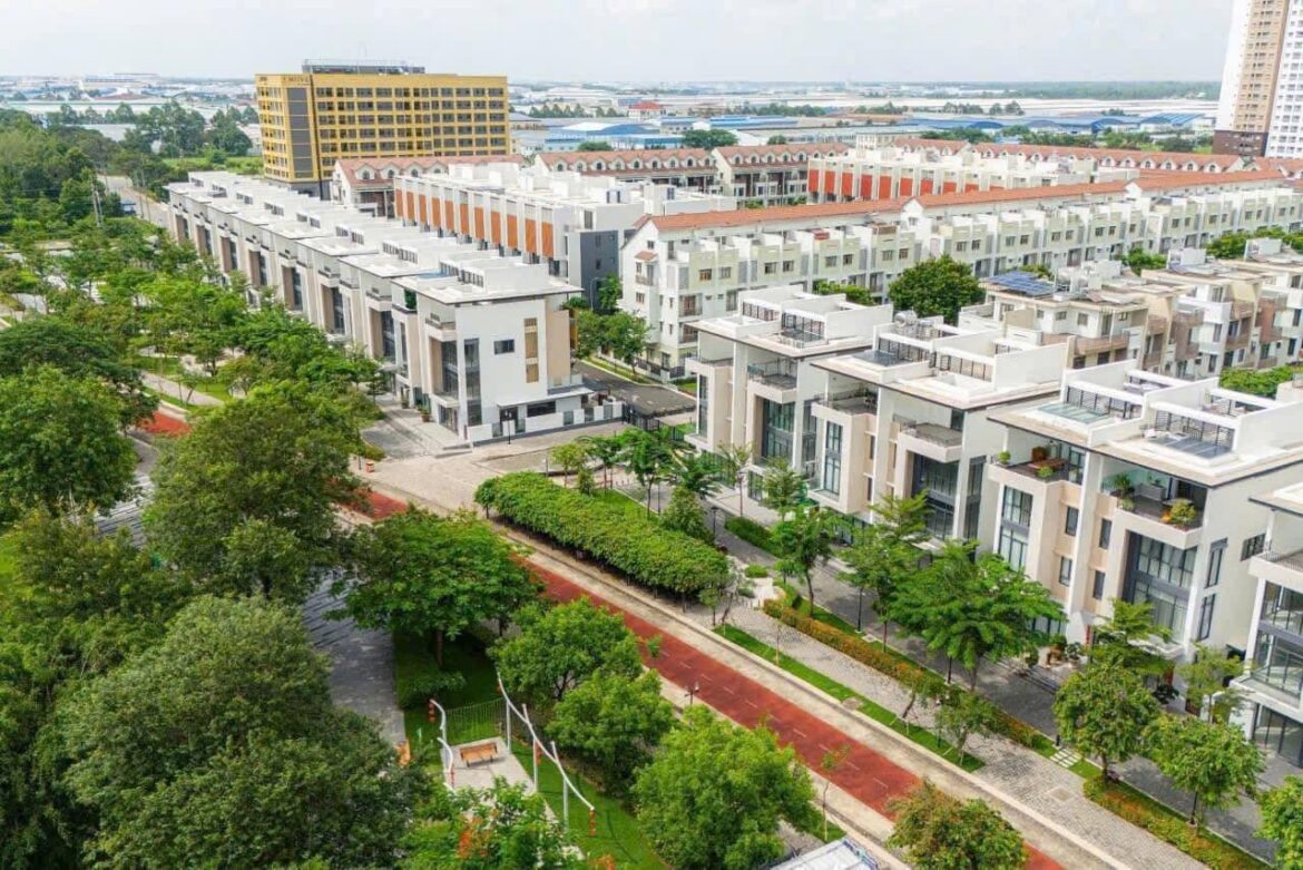 Kinh nghiệm mua bán căn hộ chung cư 2026: Thủ tục, giấy tờ, chi phí cần biết